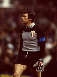 Rai Sport - Calcio - I 70 anni di Dino Zoff