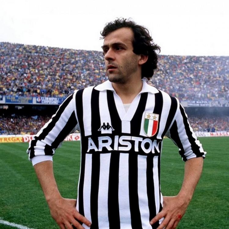 platini-juventus-1984-85.jpg