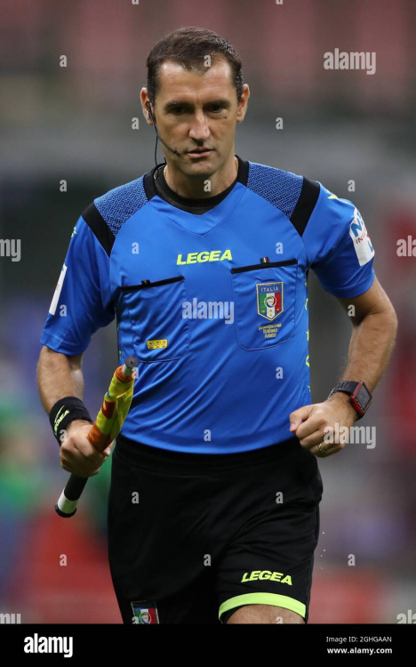 assistente-arbitro-giorgio-schenone-durante-la-serie-a-a-a-giuseppe-meazza-milano-data-foto-24-lugli-ere-jonathan-moscrop-sportimage-via-pa-images-2ghgaan.thumb.jpg.f73d9e0833522a8727745d72fc881b47.jpg