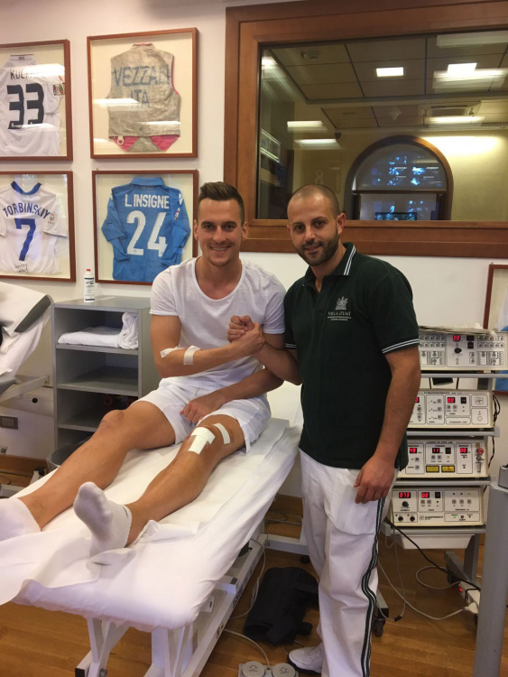 milik-prosegue-la-riabilitazione-a-villa-stuart-top-physio-specialist-news.jpg